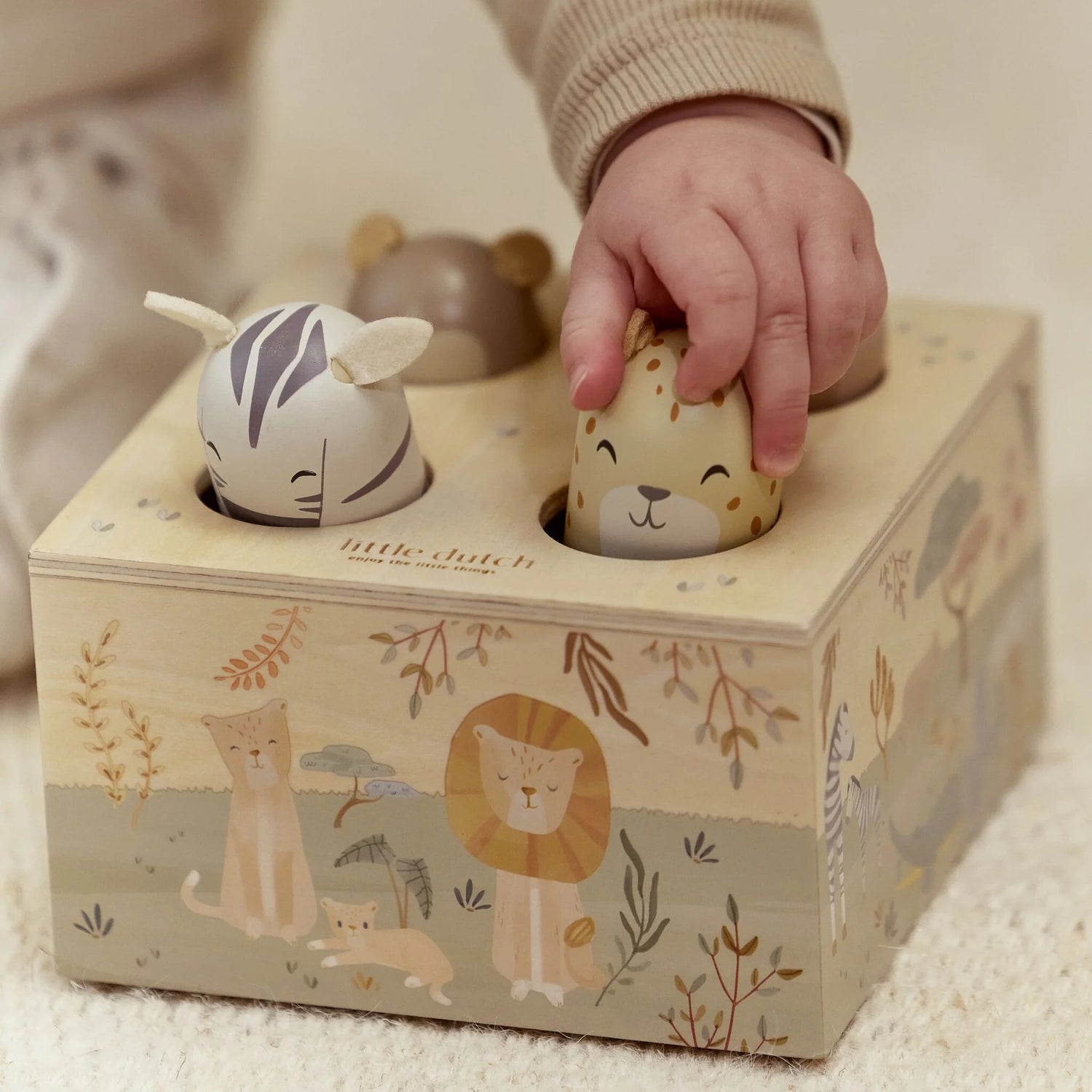 Дървена Бебешка Играчка Pop-Up - Safari Friends