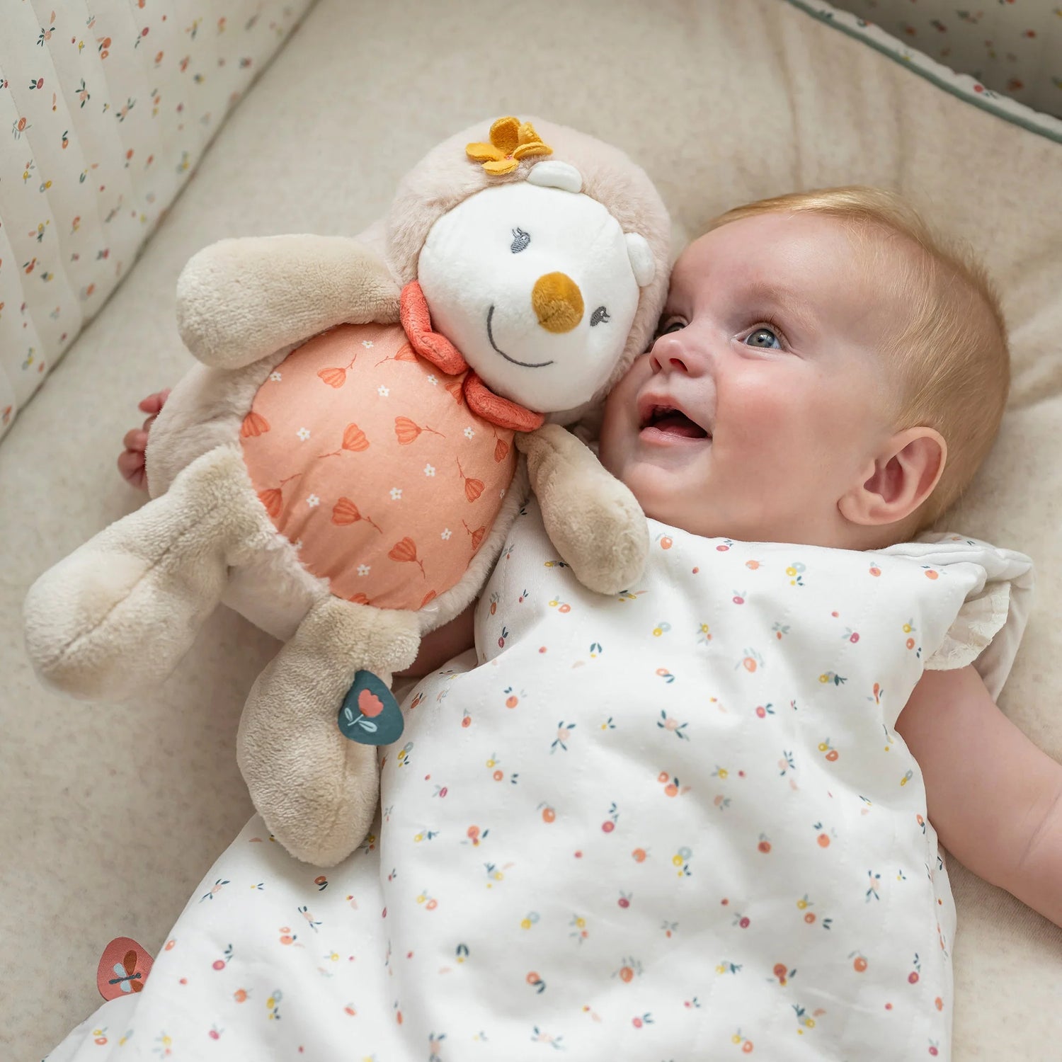 Гушкаща играчка таралеж Zoe 30cm
